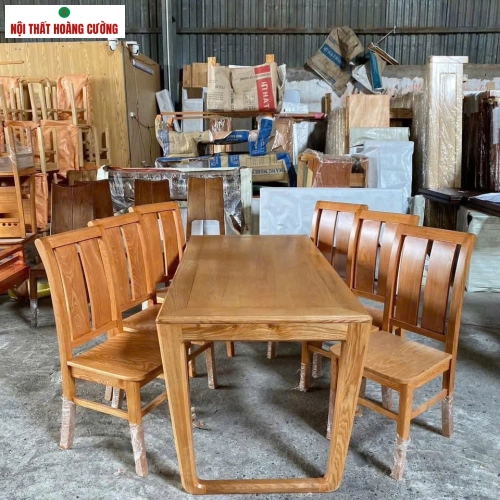 Bàn ăn gỗ sồi